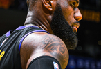 NBA湖人队 vs 勇士队
